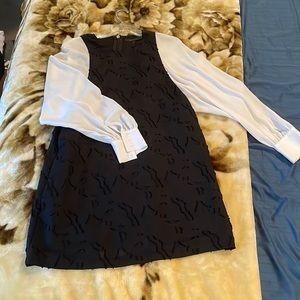 BCBG MAXAZRIA dress, size medium